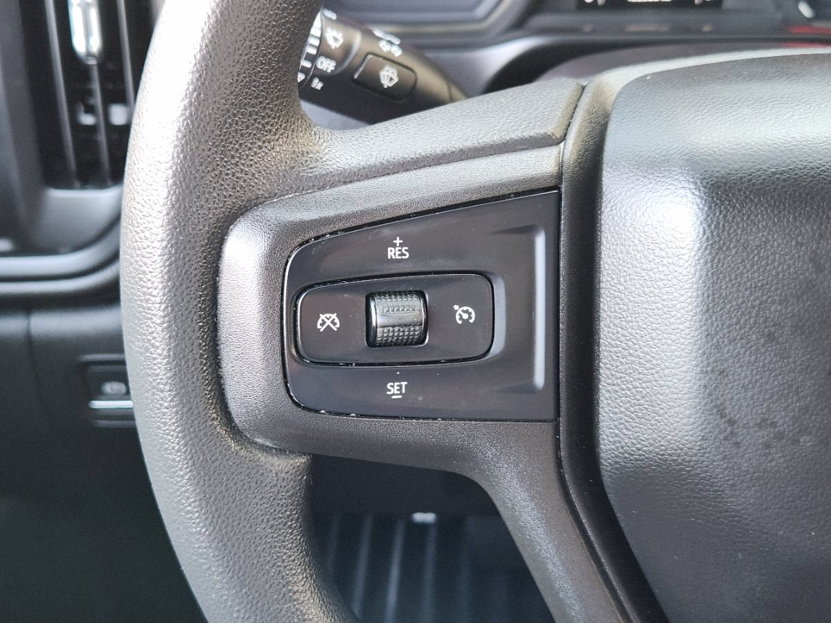 Used 2020 Chevrolet Silverado 1500 Custom w/ Infotainment Package RWD image 47