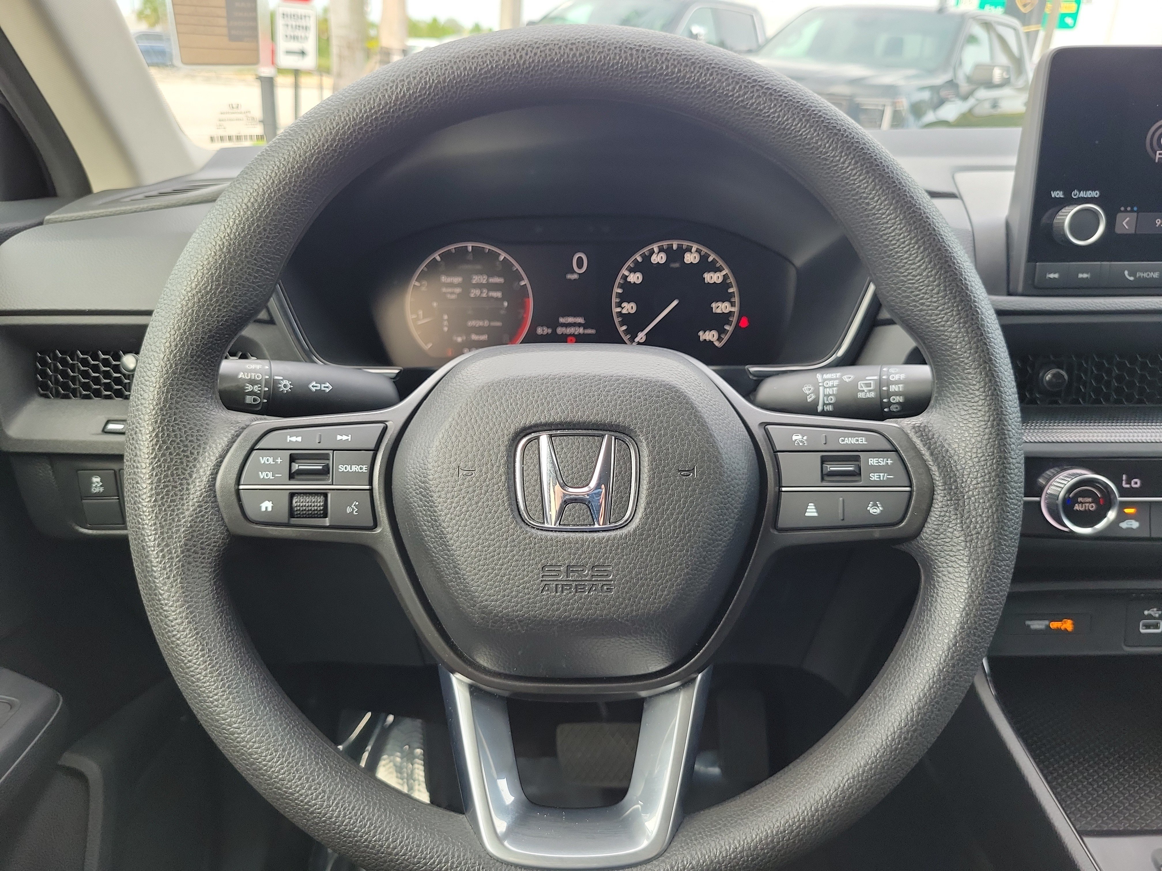 Used 2025 Honda CR-V LX image 17
