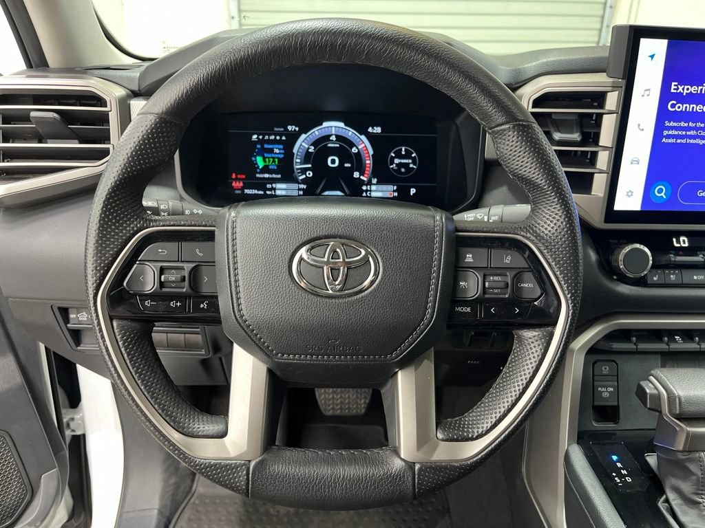 Used 2024 Toyota Tundra Limited AWD/4WD image 17