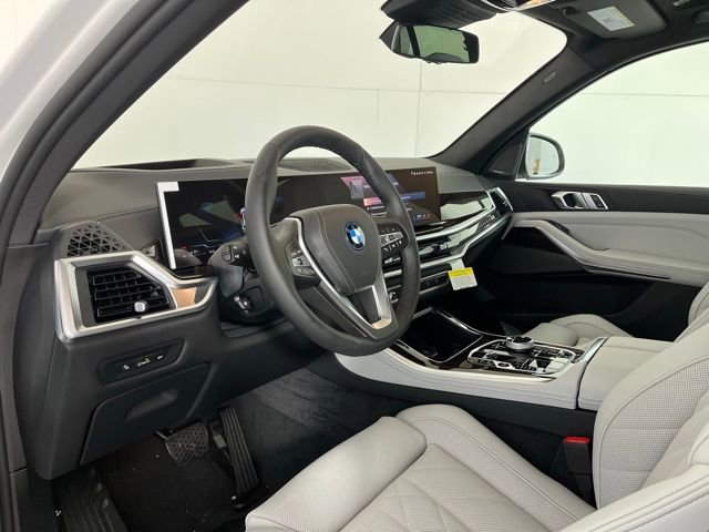 New 2026 BMW X5 xDrive50e AWD/4WD image 8