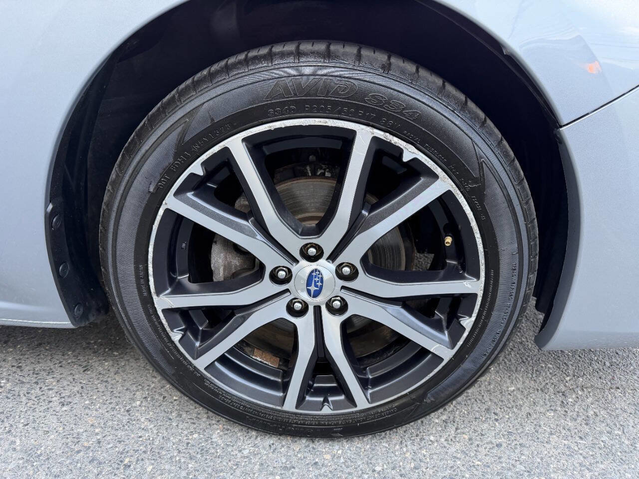 Used 2017 Subaru Impreza 2.0i Limited w/ Moonroof/BSD & Rcta/Eyesight AWD/4WD image 14