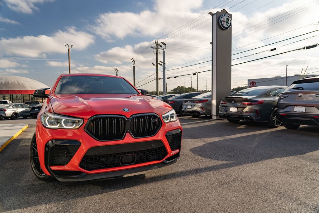 Used 2021 BMW X6 M w/ Competition Package image 11