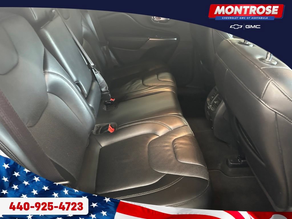 Used 2020 Jeep Cherokee Limited AWD/4WD image 29