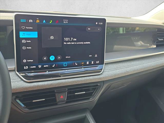 Used 2025 Volkswagen Tiguan S image 12