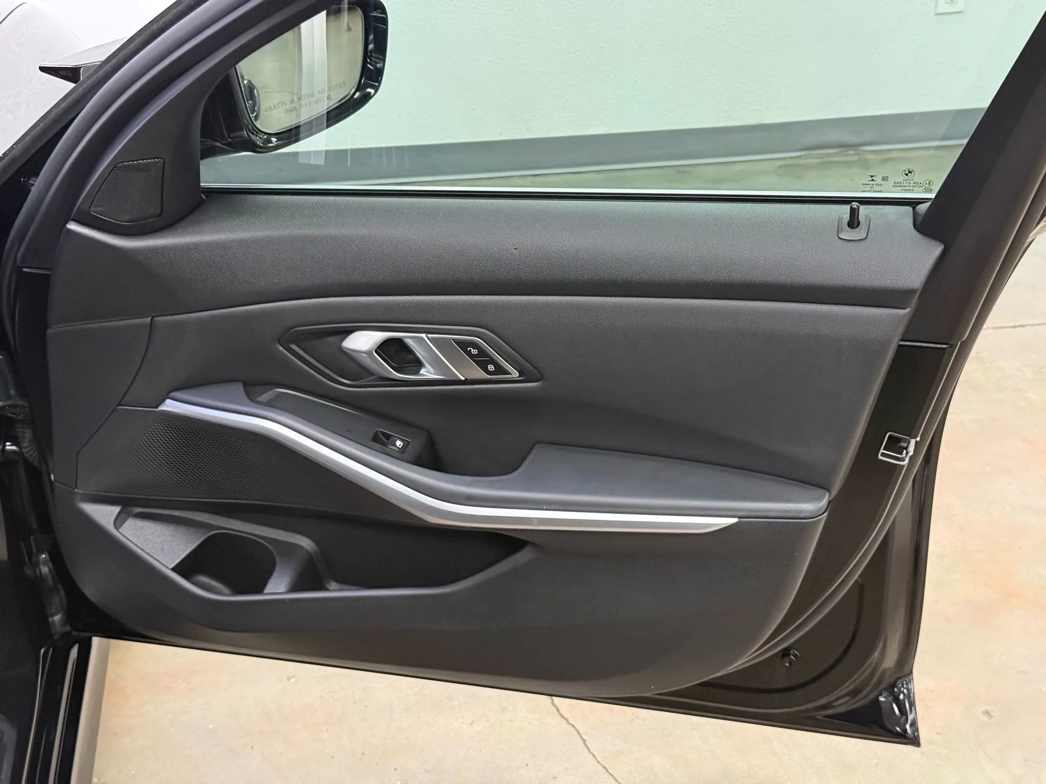 Used 2019 BMW 330i Sedan w/ Convenience Package image 17