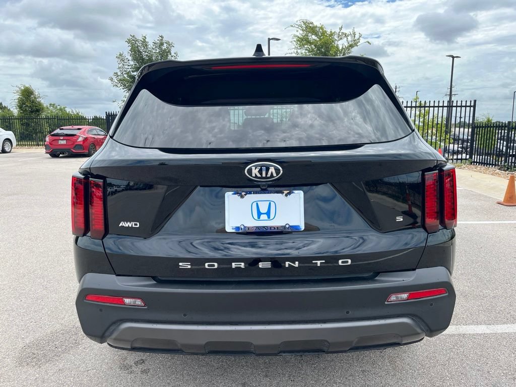 Used 2021 Kia Sorento S AWD/4WD image 5