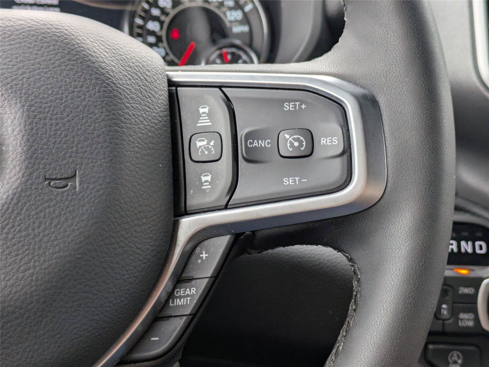 Used 2025 RAM 1500 Big Horn AWD/4WD image 29