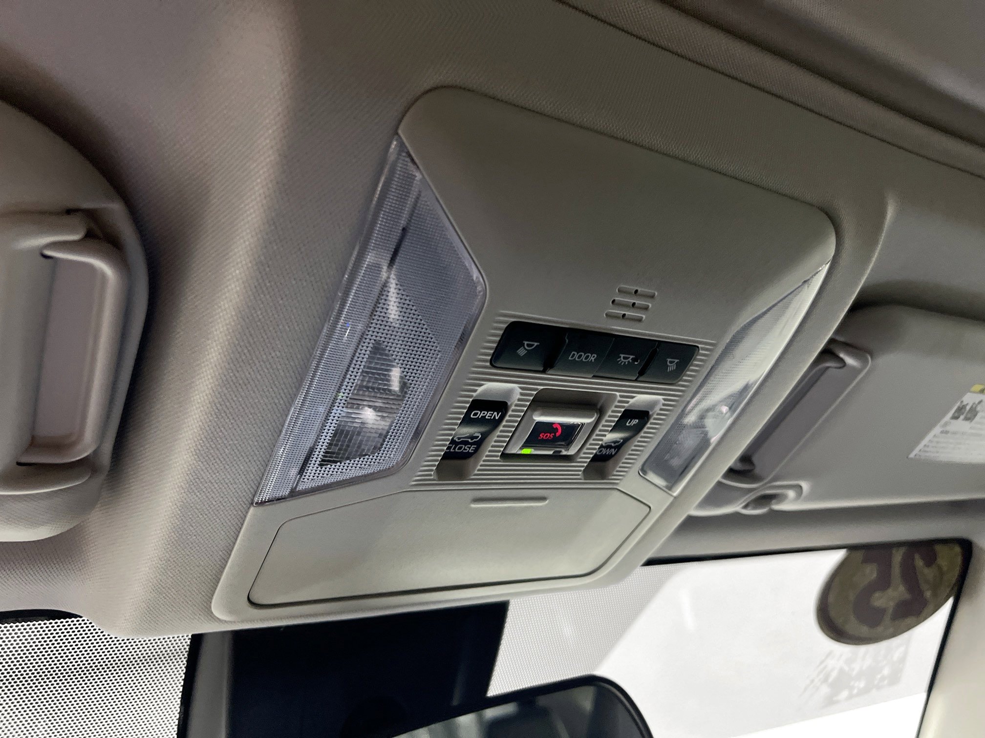 Used 2025 Toyota RAV4 XLE Premium image 22