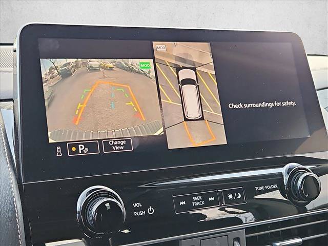 Used 2021 Nissan Armada Platinum RWD image 18