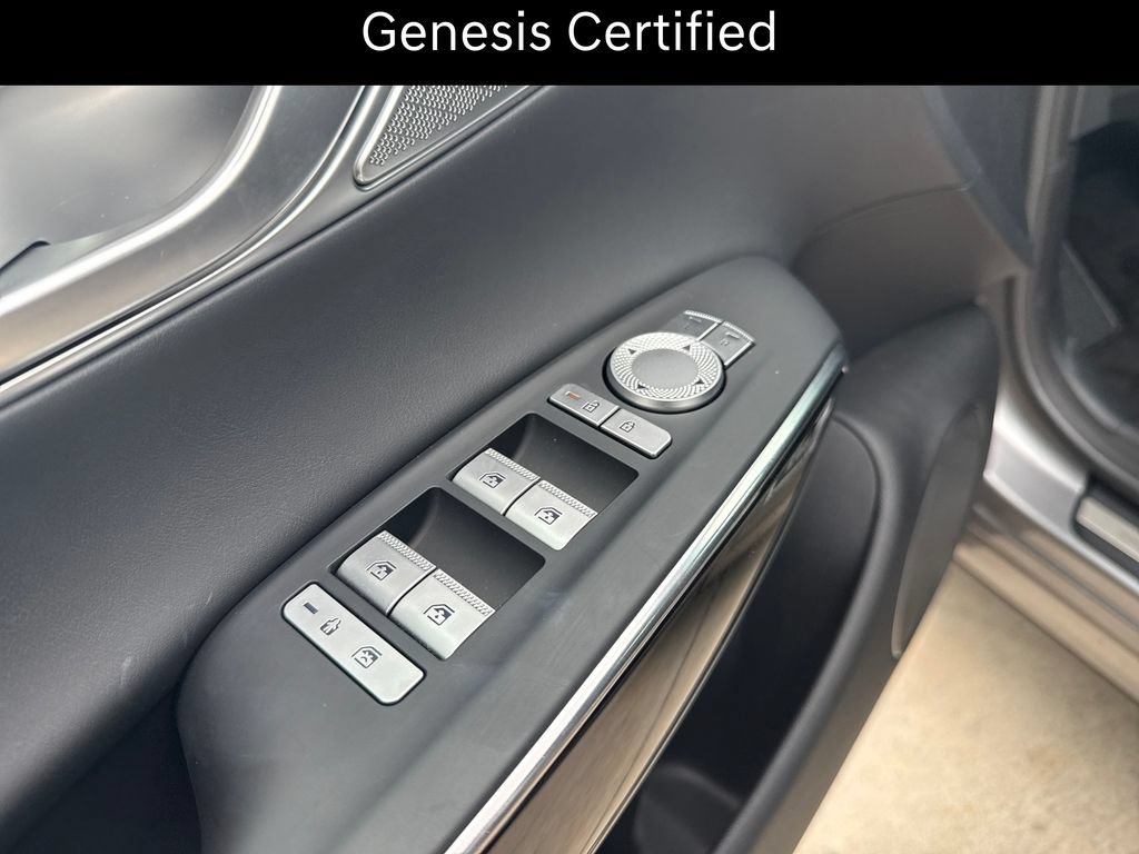Certified 2026 Genesis GV70 2.5T AWD/4WD image 11