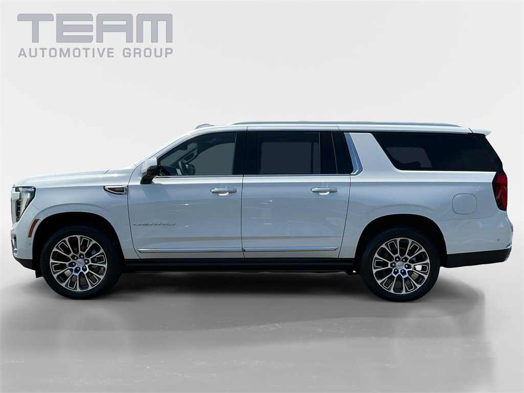 New 2025 GMC Yukon XL Denali w/ Sun & Power Step Package image 4