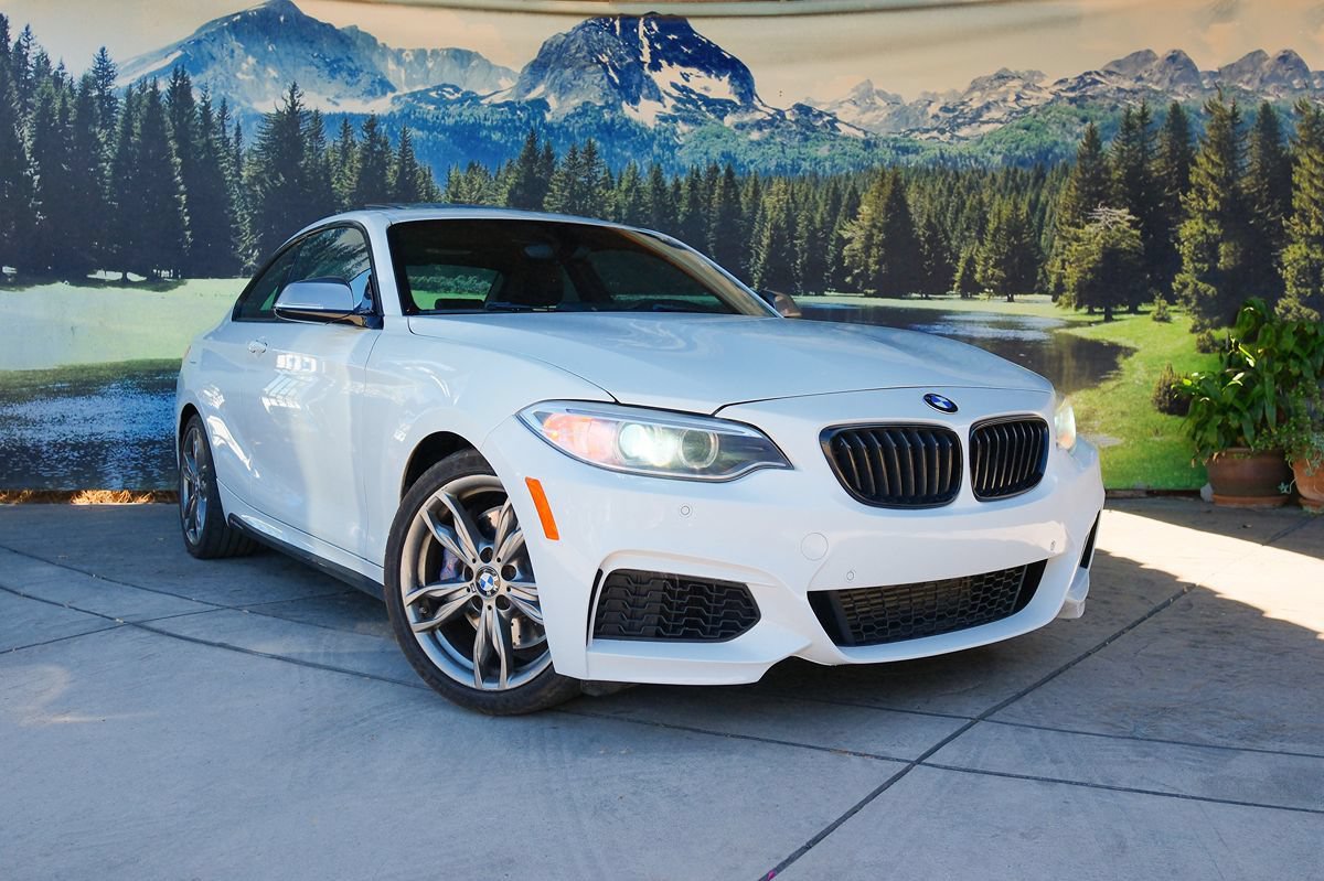 Used 2015 BMW M235i Coupe RWD image 3
