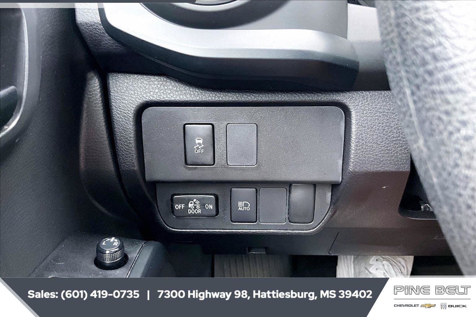 Used 2023 Toyota Tacoma SR AWD/4WD image 23