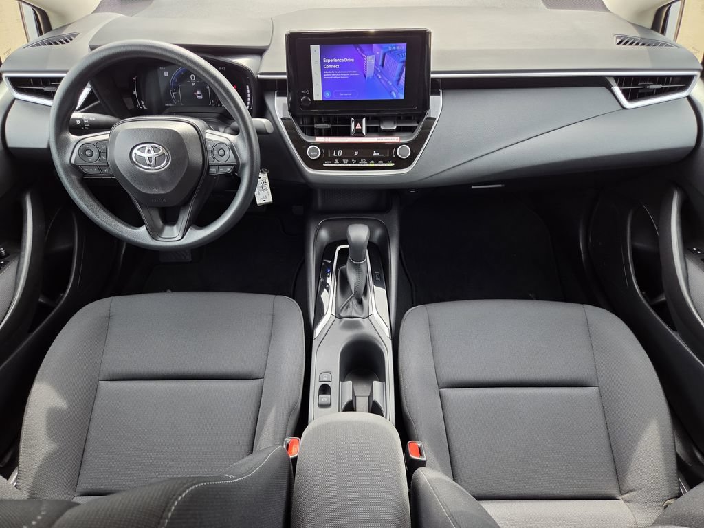 Used 2026 Toyota Corolla LE FWD image 13