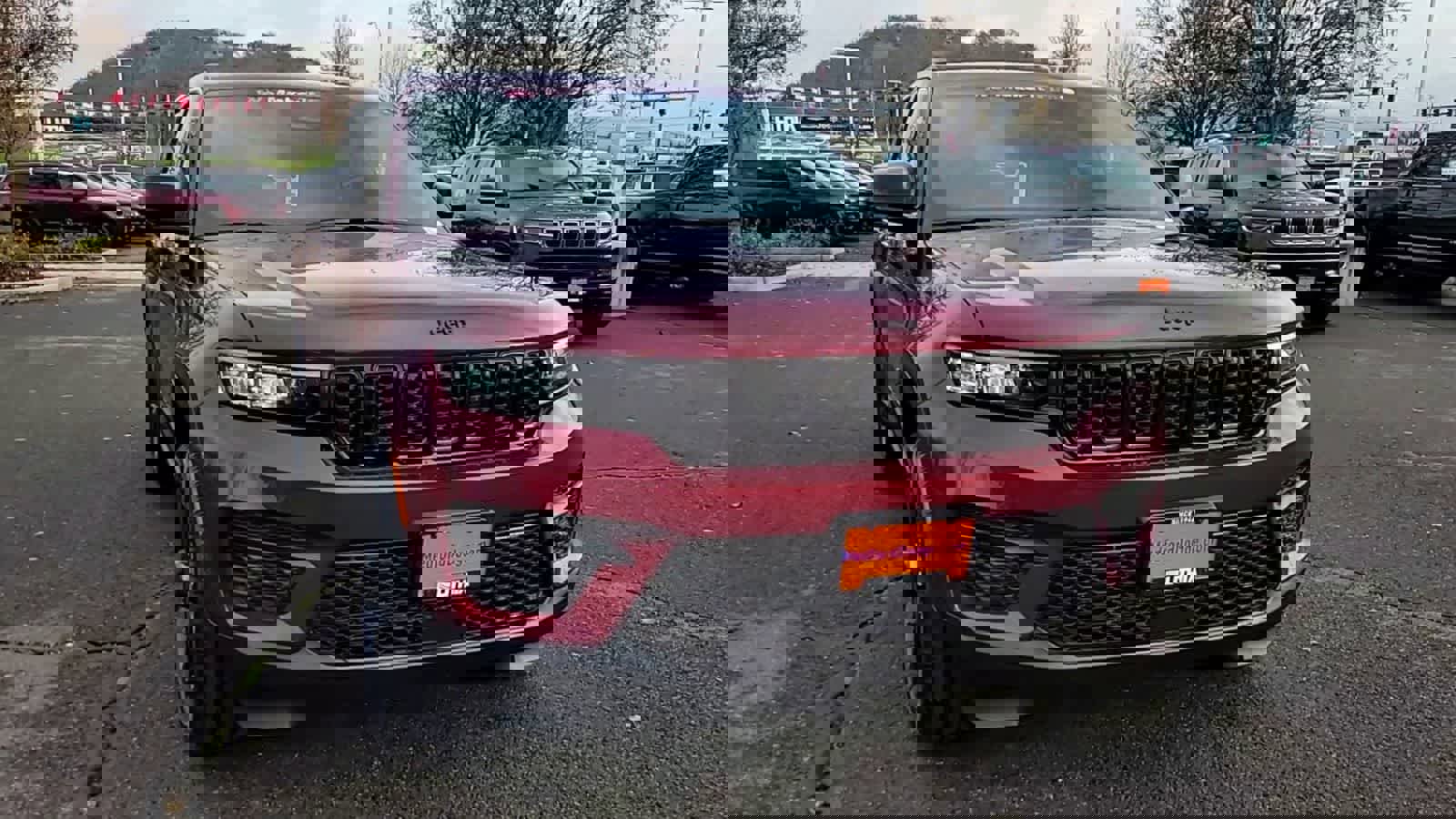 New 2025 Jeep Grand Cherokee Altitude image 3