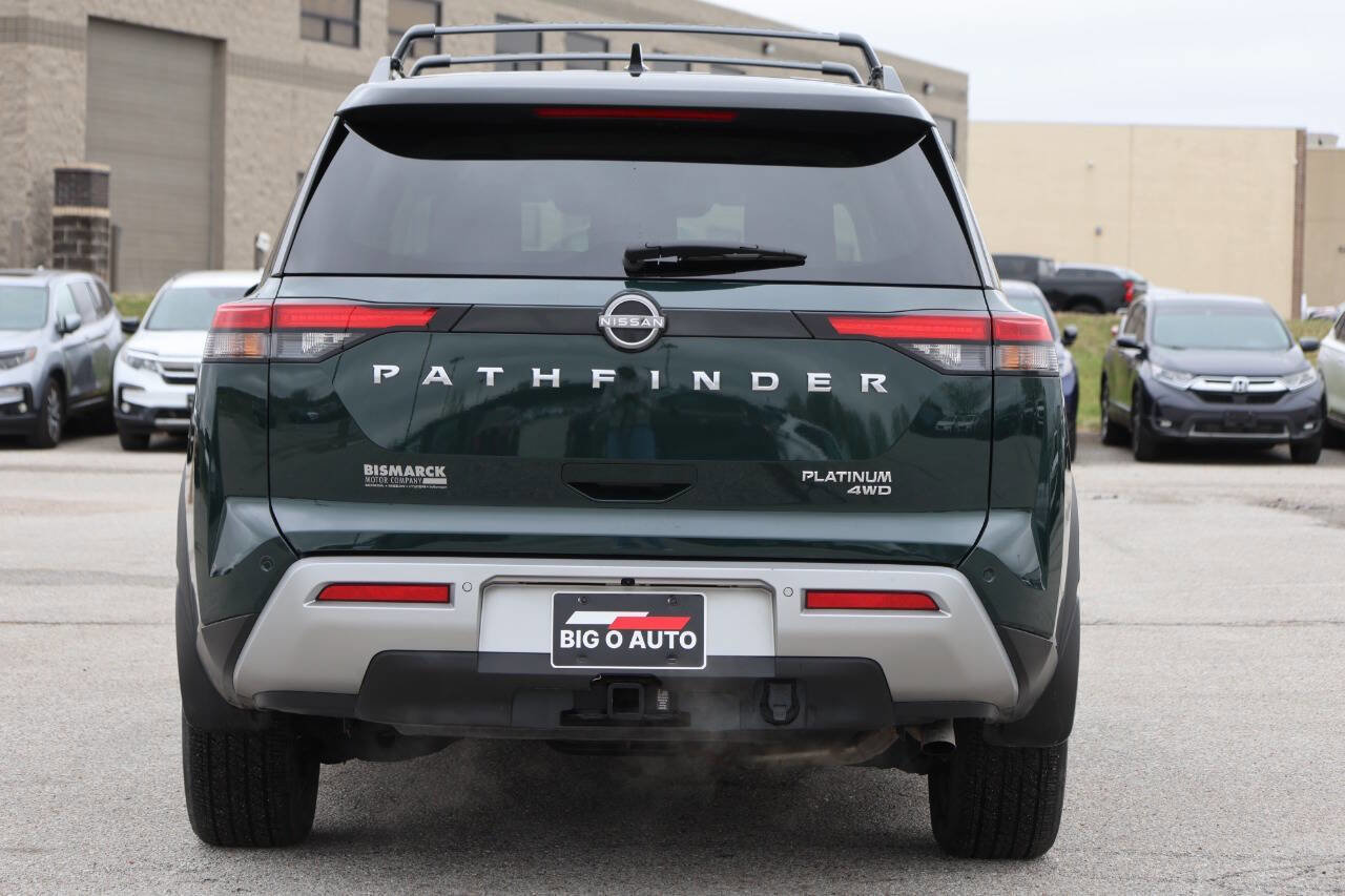 Used 2023 Nissan Pathfinder Platinum image 10