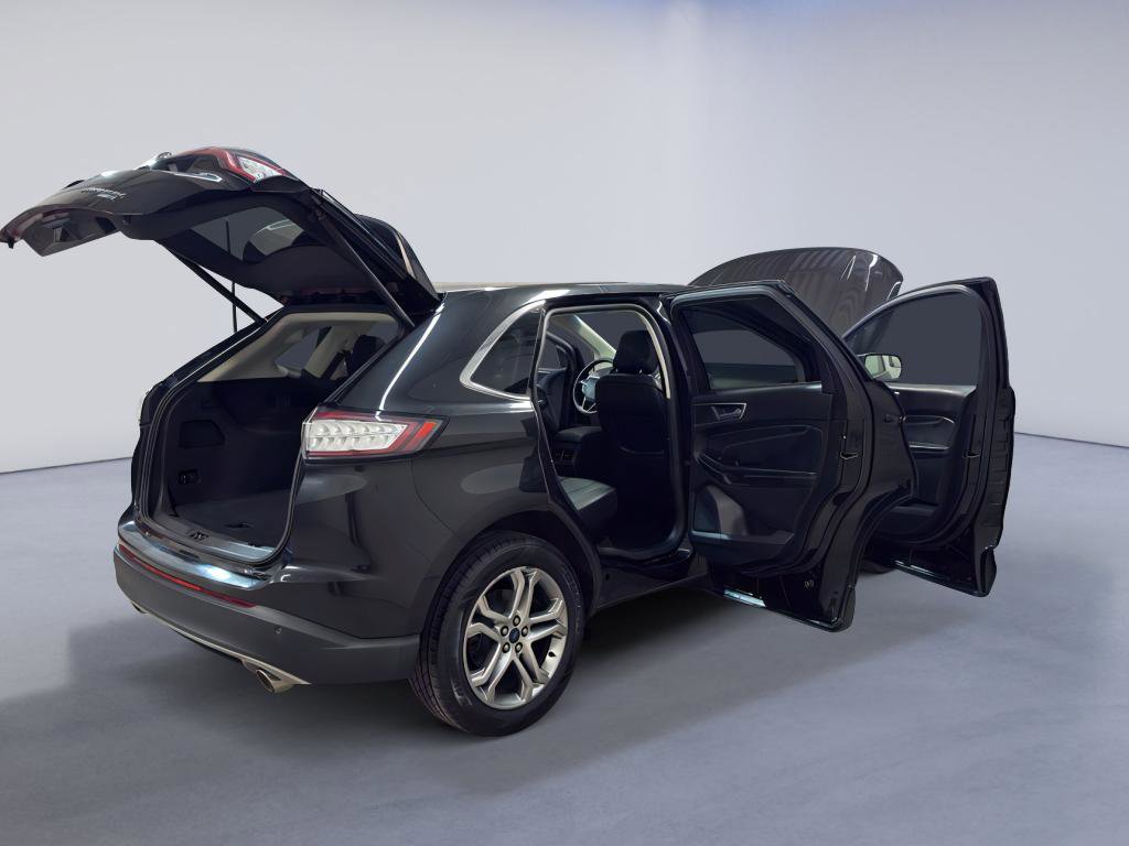 Used 2015 Ford Edge Titanium AWD/4WD image 12