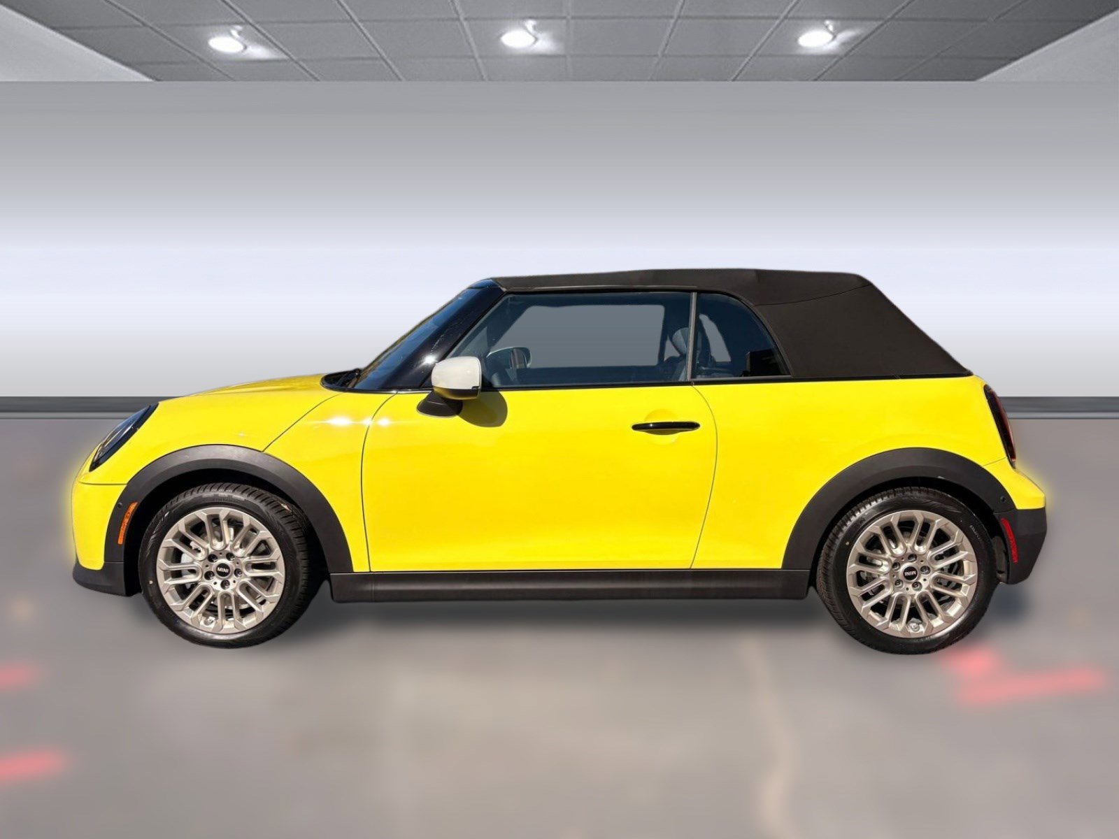 New 2026 MINI Cooper S image 2