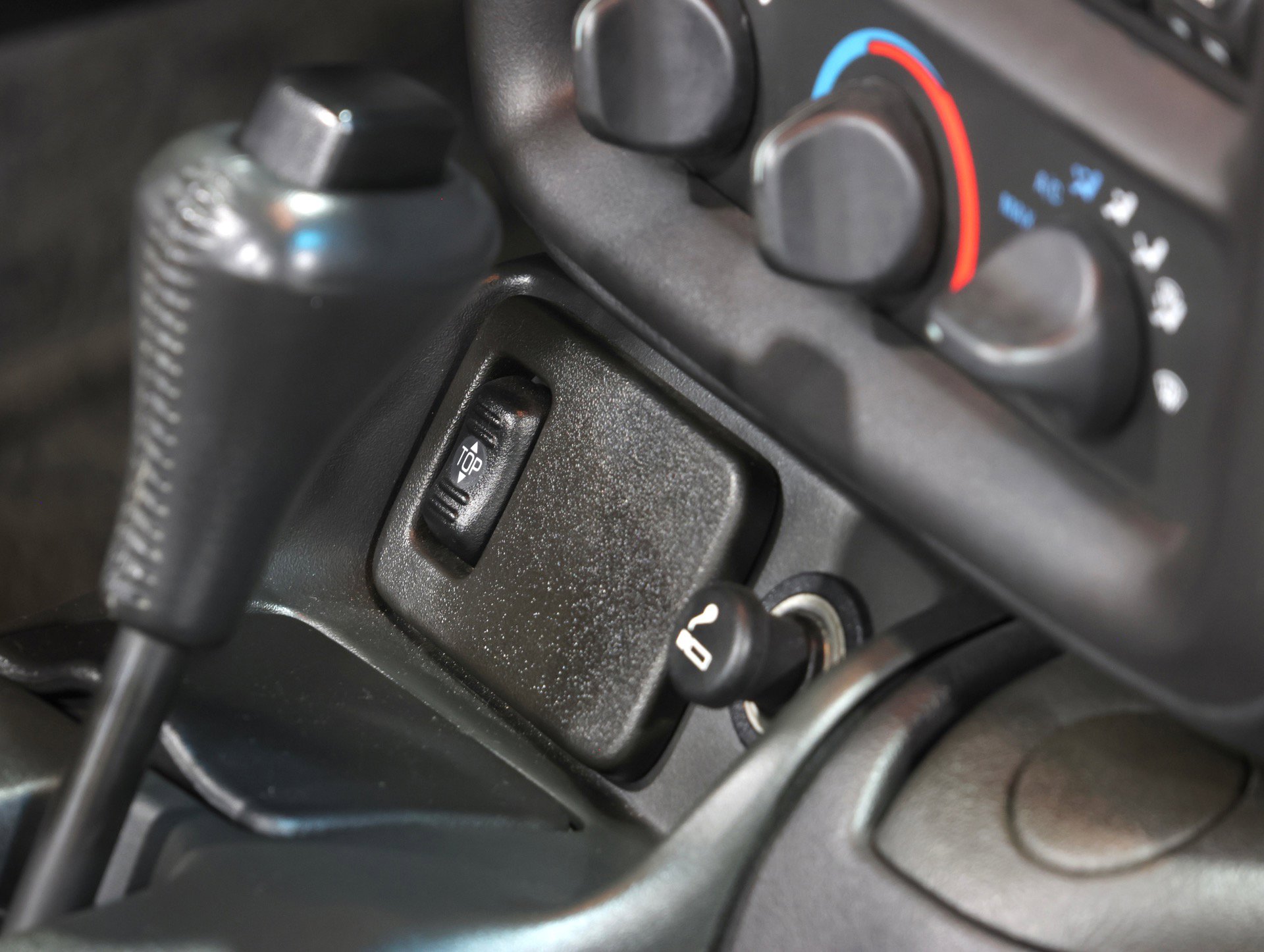 Used 2002 Chevrolet Camaro Z28 w/ SS Performance/Appearance Pkg RWD image 64