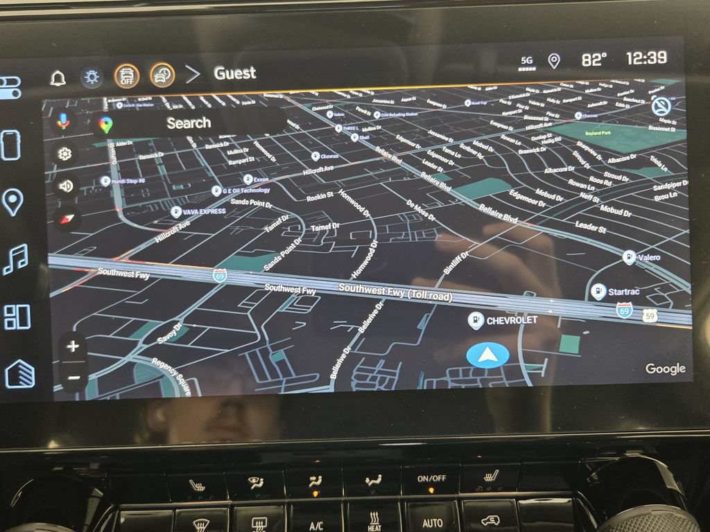 New 2027 Chevrolet Bolt LT w/ Comfort Package FWD image 18