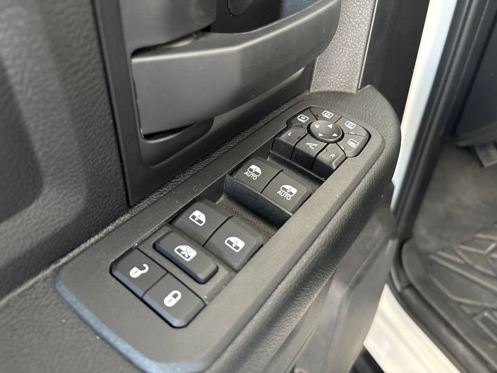 Used 2026 RAM 2500 Tradesman AWD/4WD image 16