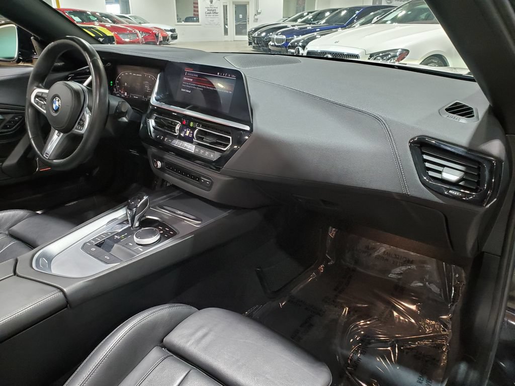 Used 2020 BMW Z4 M40i w/ Executive Package RWD image 14