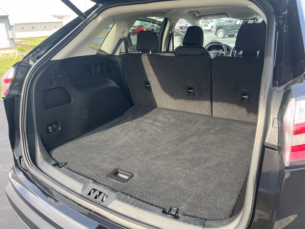 Used 2024 Ford Edge SEL image 14