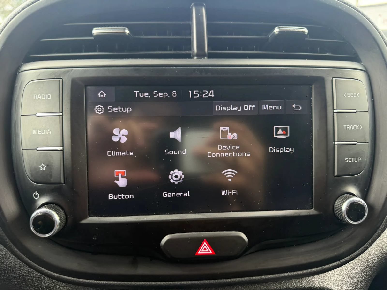 Used 2023 Kia Soul LX w/ LX Technology Package FWD image 24