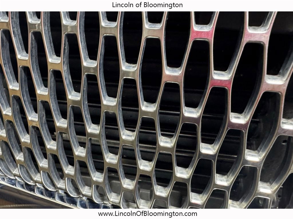 Used 2024 Lincoln Navigator Reserve AWD/4WD image 13
