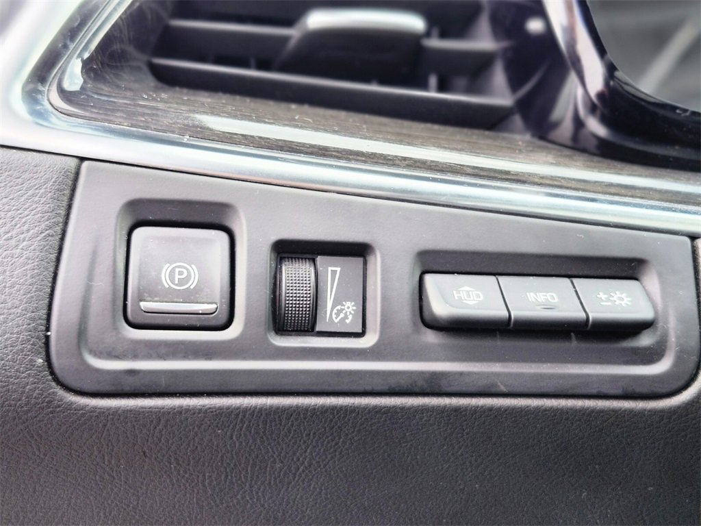 Certified 2021 Cadillac XT5 Premium Luxury image 14