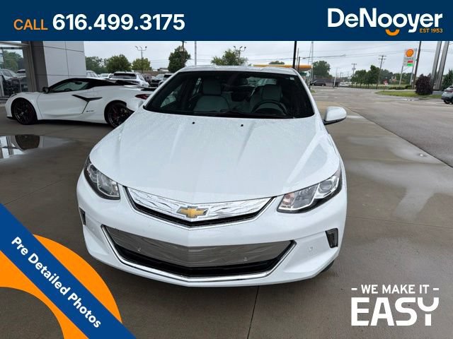 Used 2019 Chevrolet Volt Premier w/ Driver Confidence II Package FWD image 2