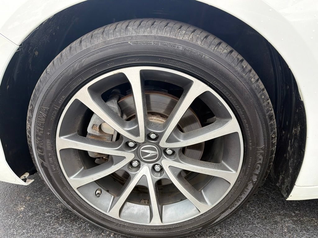 Used 2018 Acura TLX w/ Technology Package FWD image 11