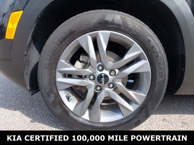 Certified 2023 Kia Seltos S image 10