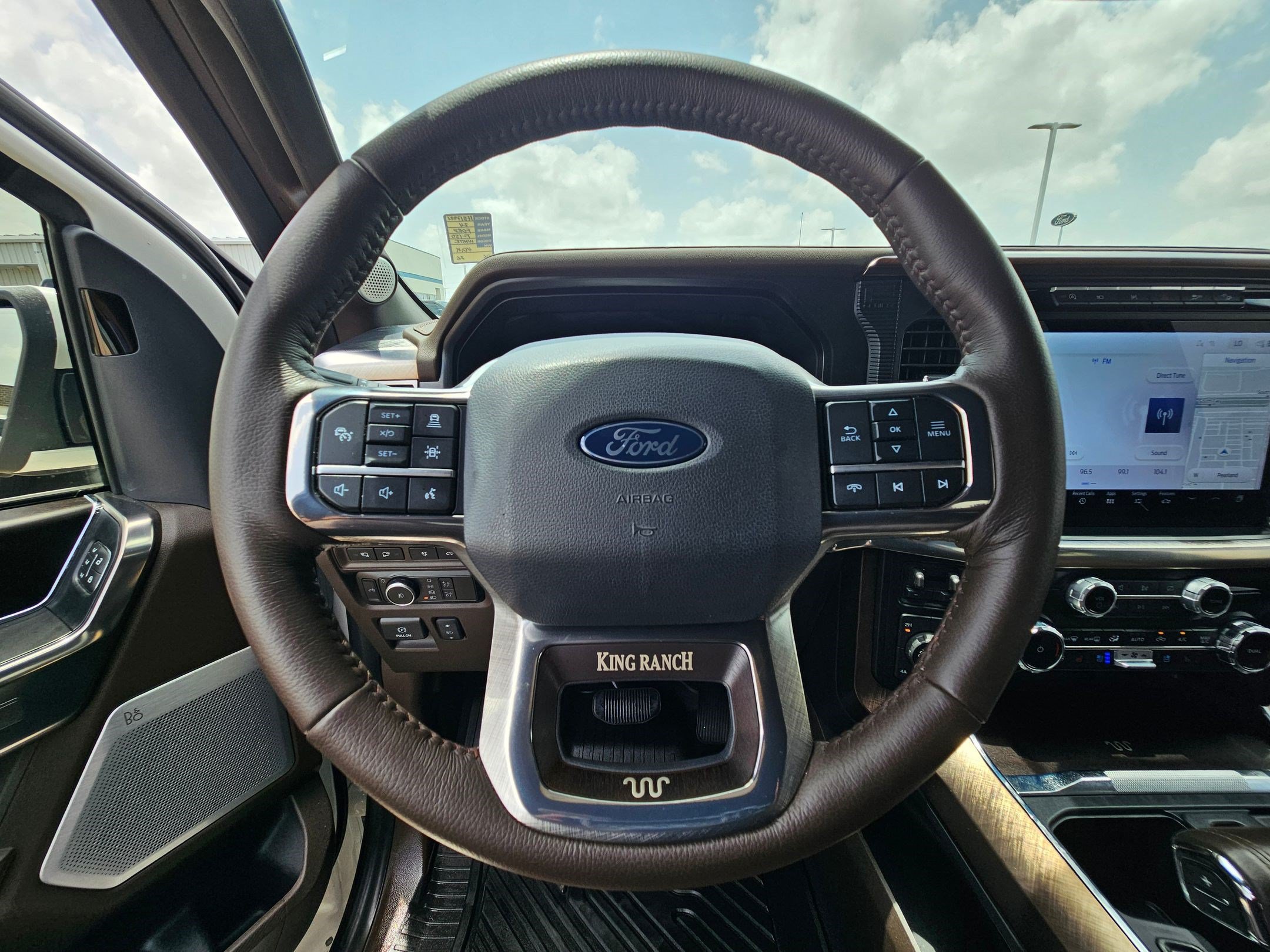 Used 2024 Ford F150 King Ranch w/ FX4 Off-Road Package AWD/4WD image 17