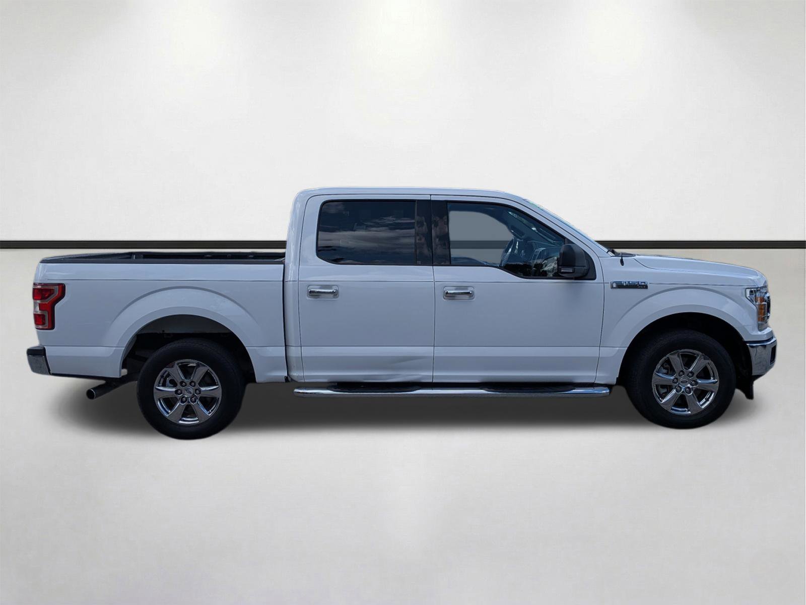 Used 2018 Ford F150 XLT w/ Equipment Group 301A Mid image 3