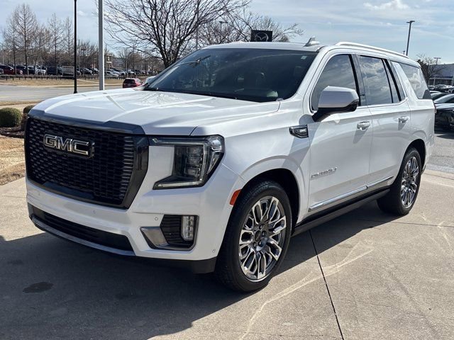 Used 2023 GMC Yukon Denali Ultimate image 13