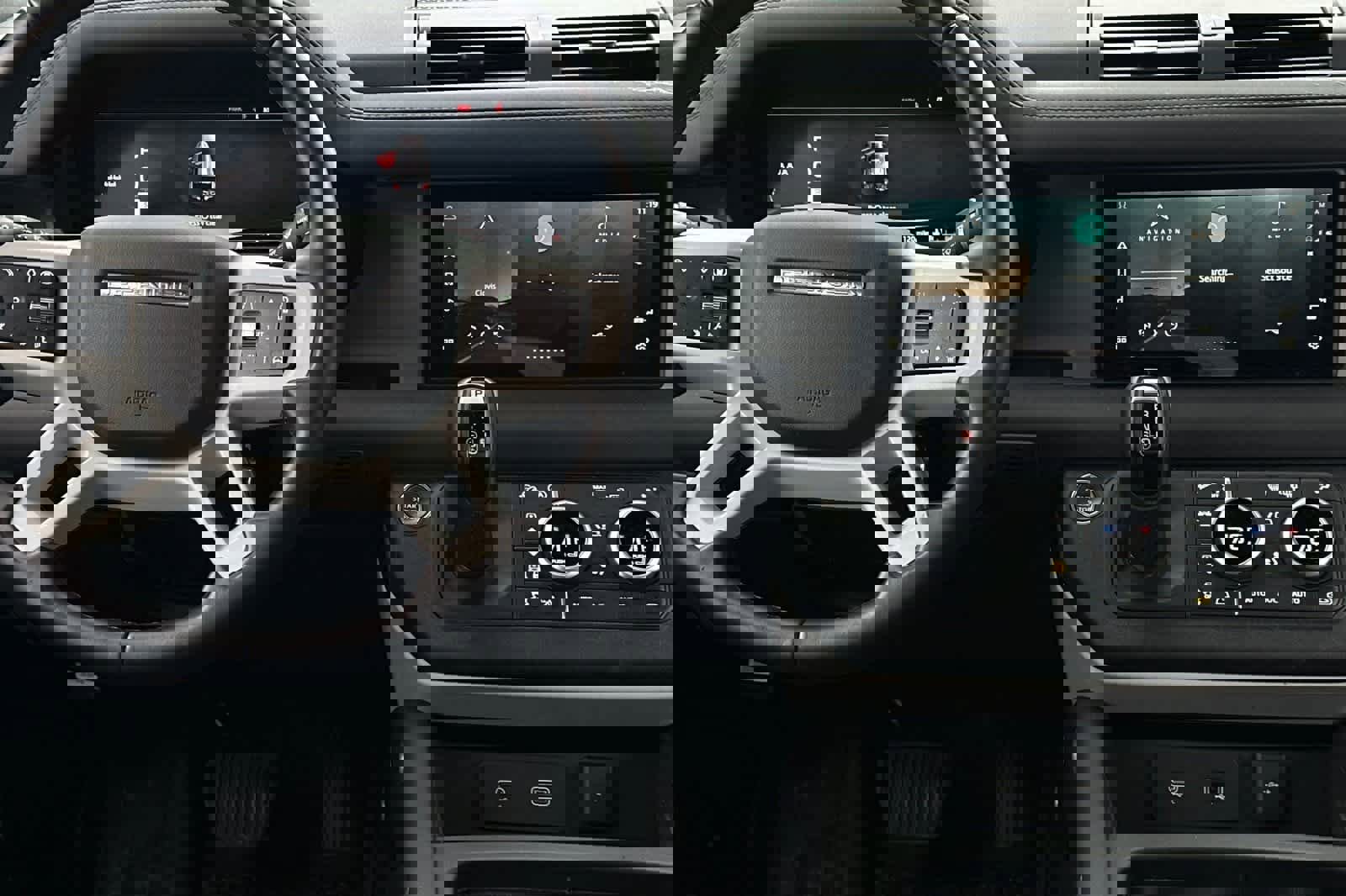 Used 2024 Land Rover Defender 110 X-Dynamic SE image 14