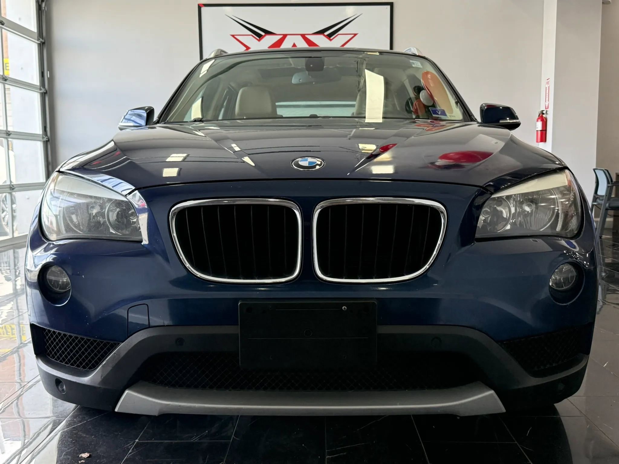 Used 2014 BMW X1 xDrive28i image 2