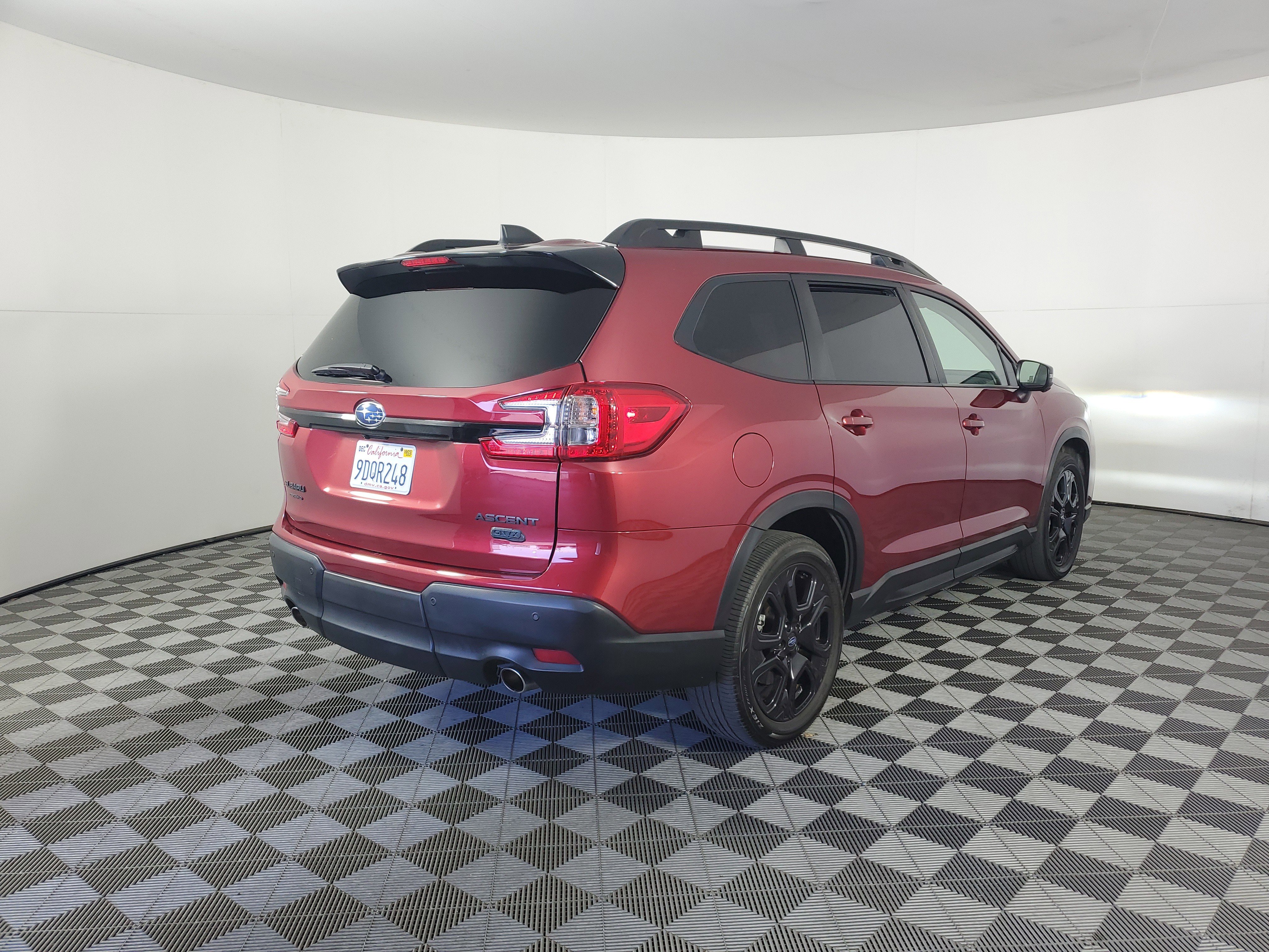 Used 2023 Subaru Ascent Onyx Edition Limited image 4