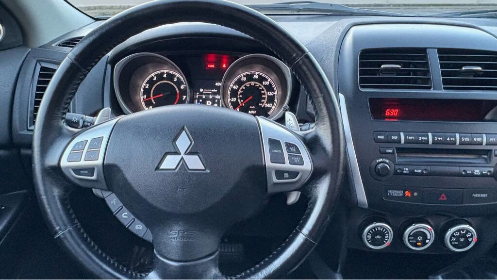 Used 2011 Mitsubishi Outlander Sport SE image 11