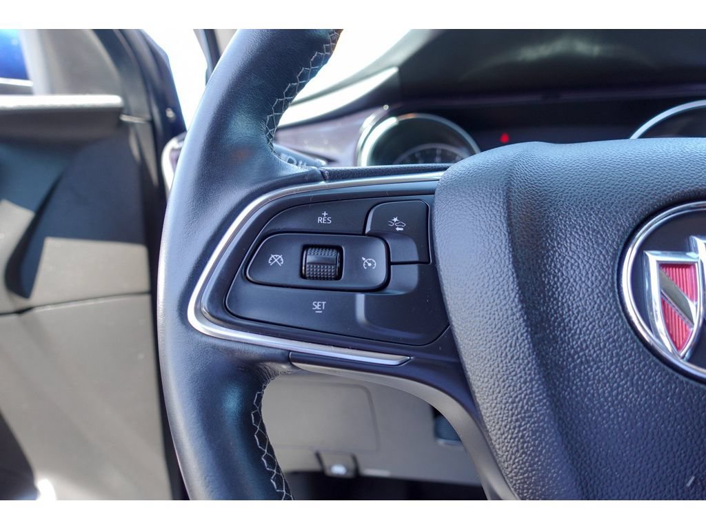 Used 2022 Buick Encore GX Select AWD/4WD image 15