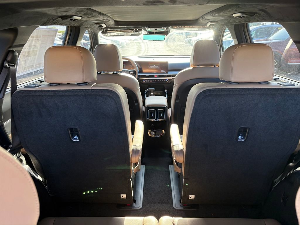 New 2026 Kia Sorento SX Prestige AWD/4WD image 17