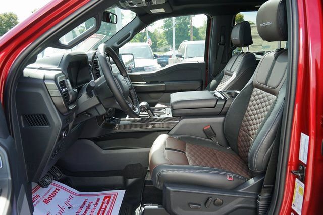 New 2025 Ford F150 Lariat w/ Equipment Group 501A Mid image 10