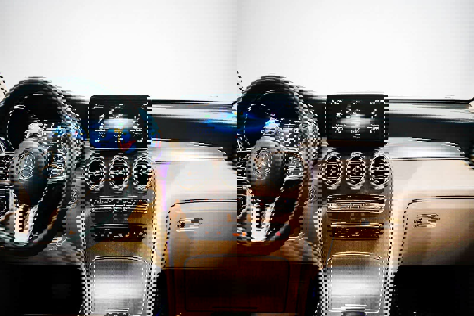 Used 2022 Mercedes-Benz GLC 300 image 12