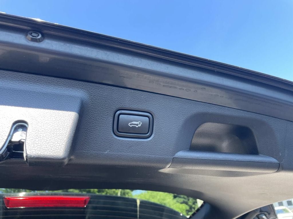 Used 2025 Hyundai Palisade SEL AWD/4WD image 6