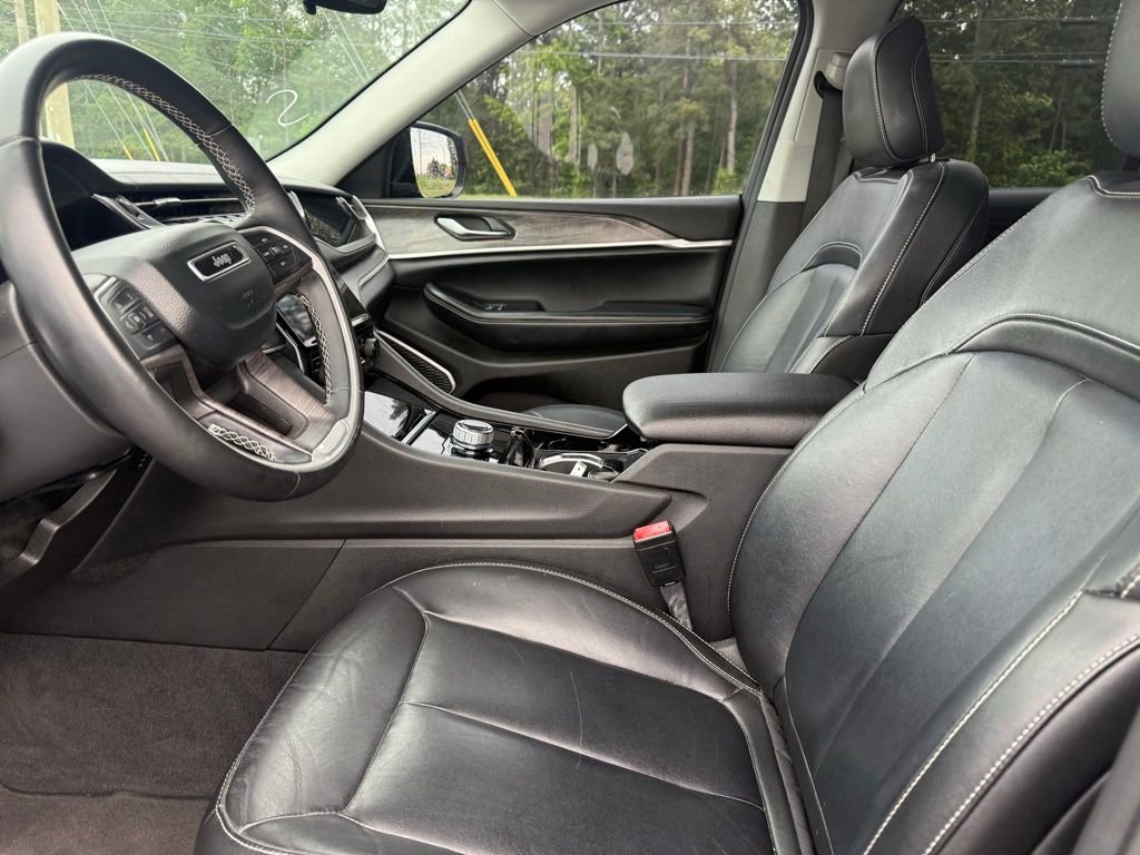 Used 2022 Jeep Grand Cherokee Limited RWD image 11