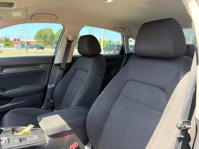 Used 2024 Honda Civic LX image 10