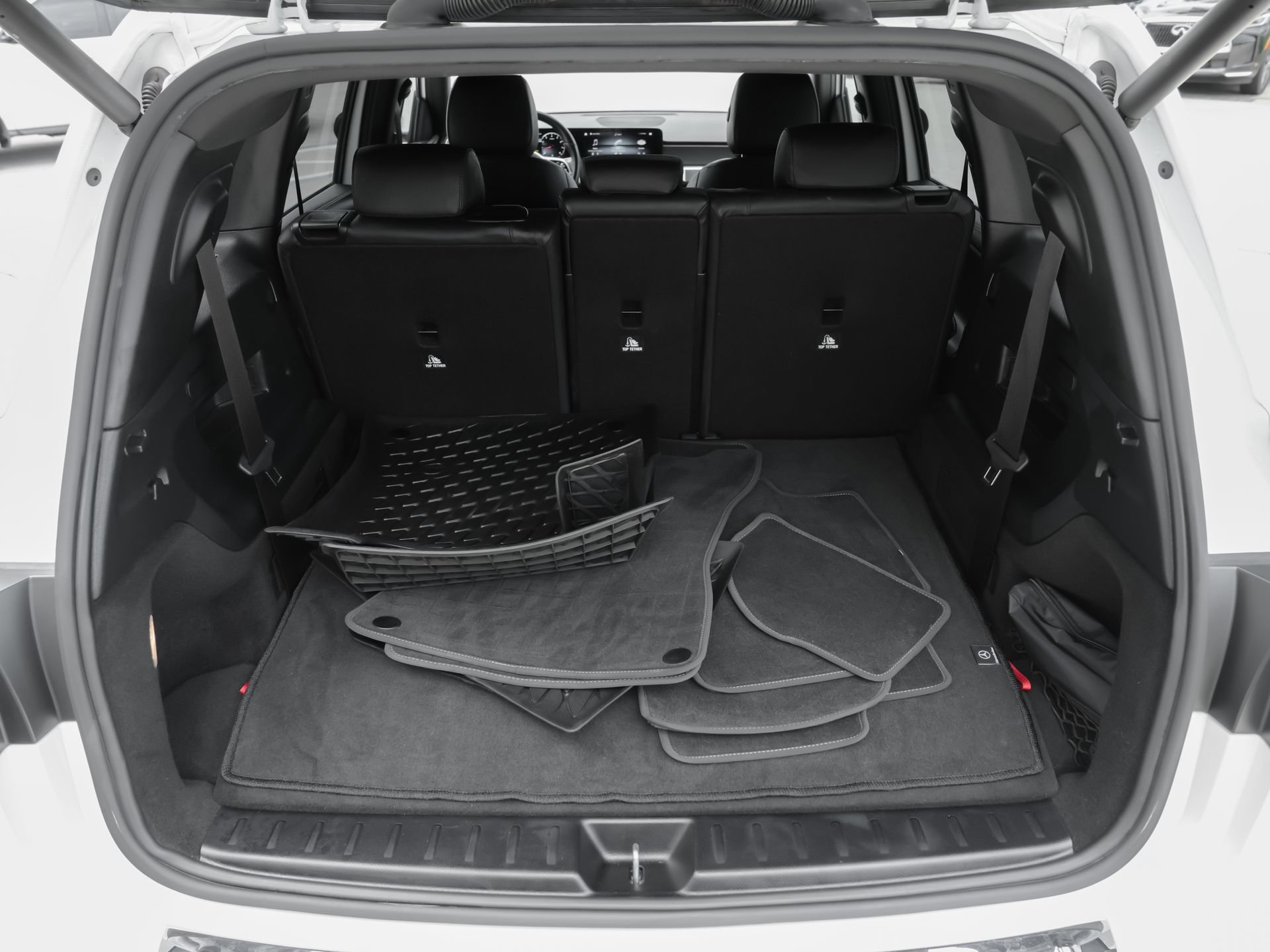 Used 2022 Mercedes-Benz GLB 250 image 42
