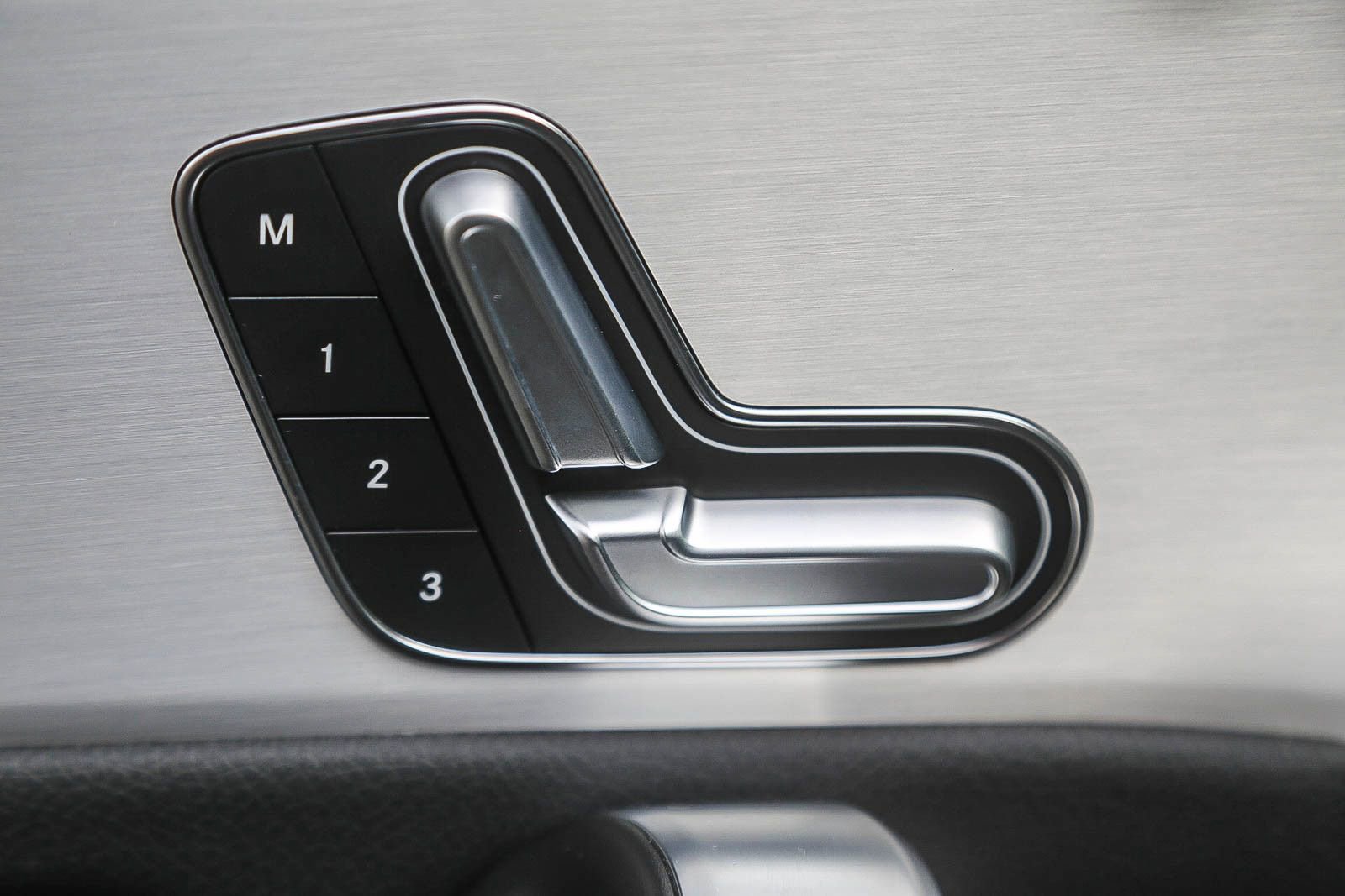 Used 2025 Mercedes-Benz CLA 250 image 21