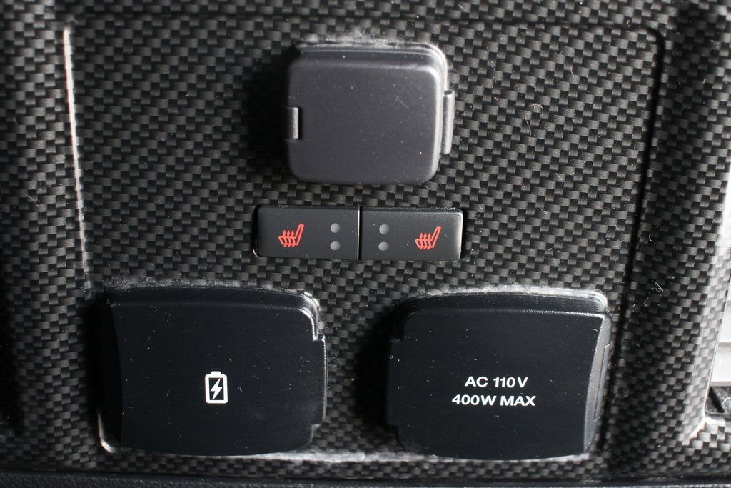 Used 2019 Ford F150 Raptor w/ Equipment Group 802A Luxury image 46